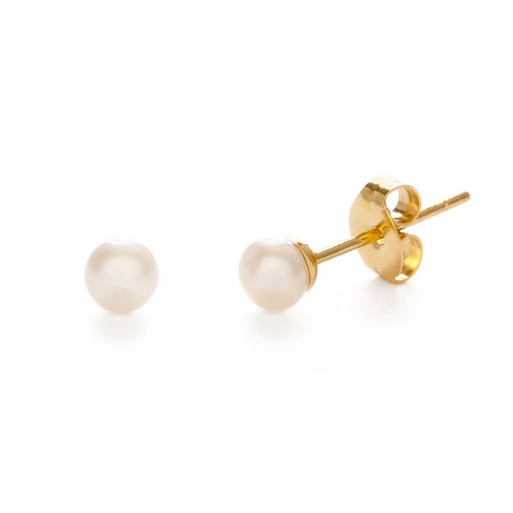 Freshwater Pearl Stud Earrings