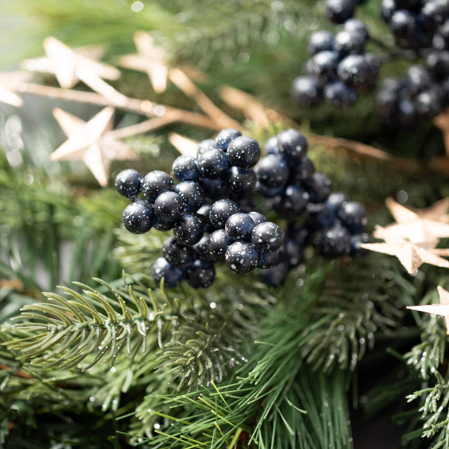 Starry Pine Wreath | medium