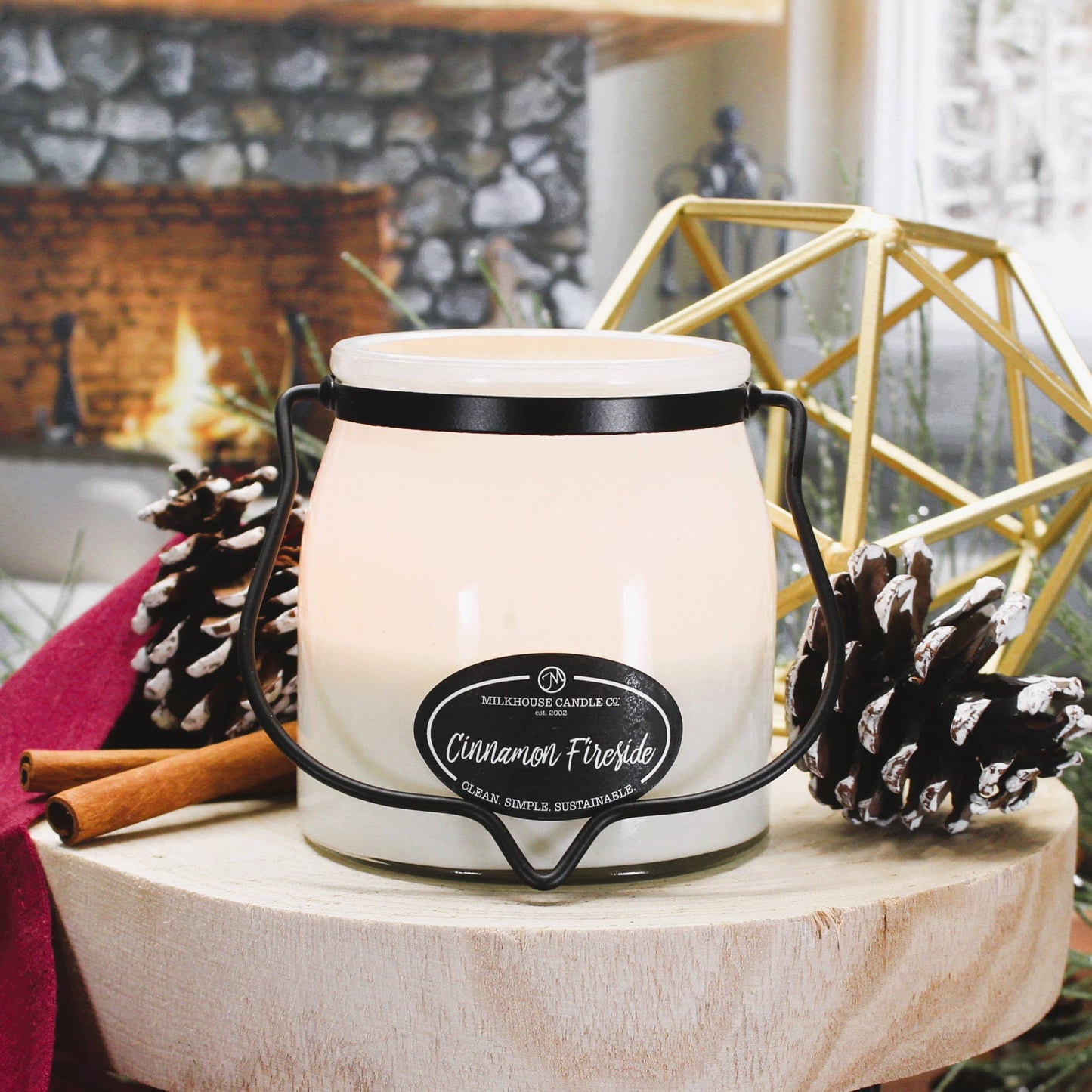 Milkhouse Candle | Cinnamon Fireside