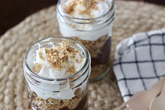 Picnic Food | Mason Jar Trifles