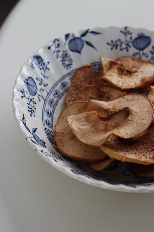 Fall Snacks | Cinnamon Sugar Apple Chips