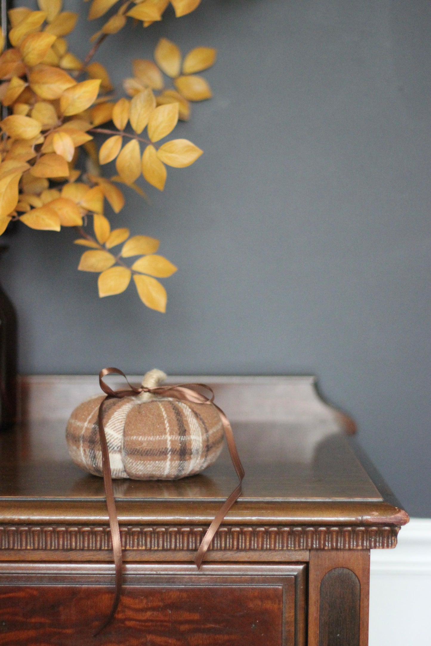 Pumpkins | Medium River Plaid Pumpkin