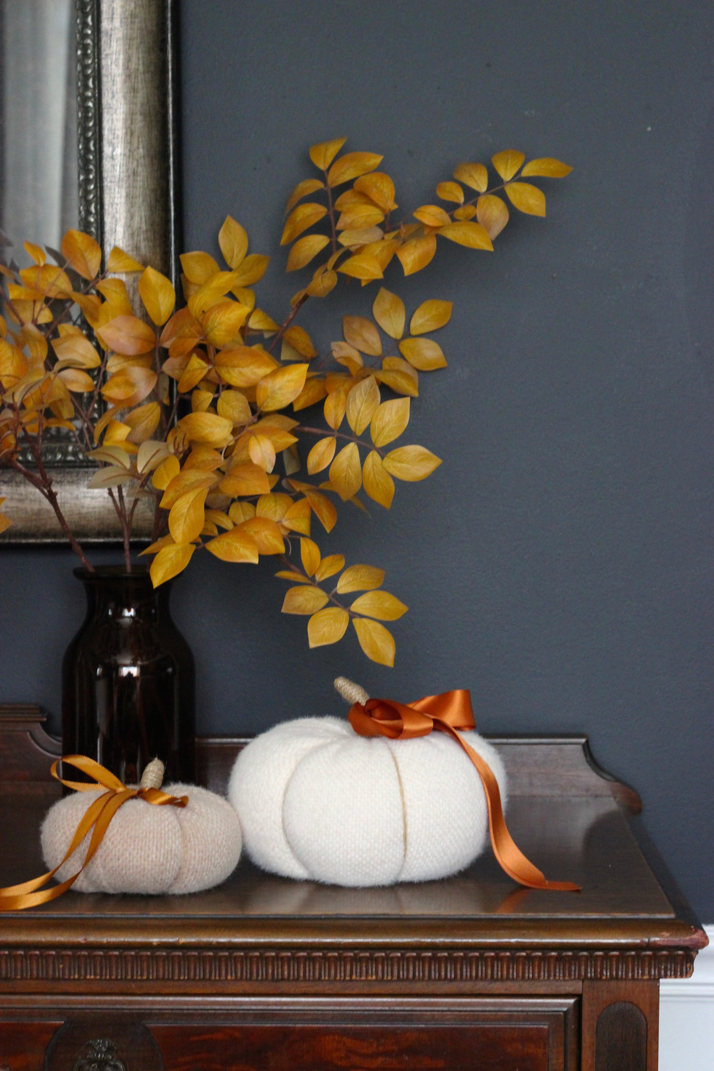 Pumpkin | Tan Fuzzy | Medium