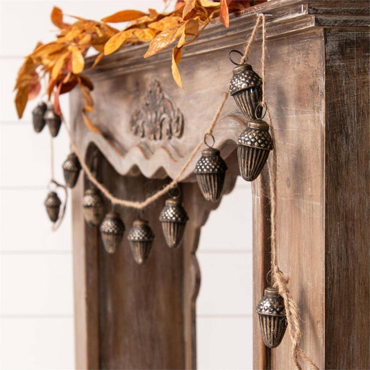 Garland | Antiqued Glass Acorns
