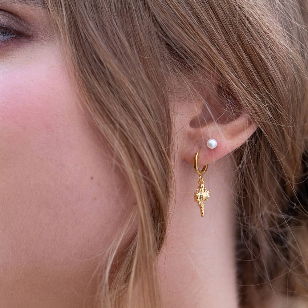 Freshwater Pearl Stud Earrings