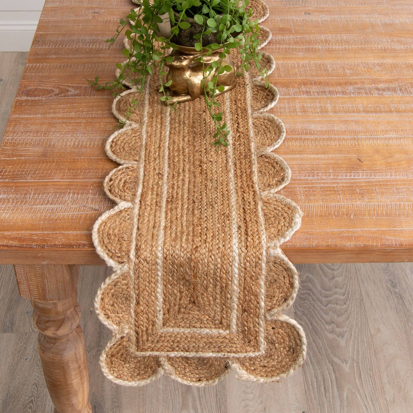 Handmade Scalloped Jute Table Runner