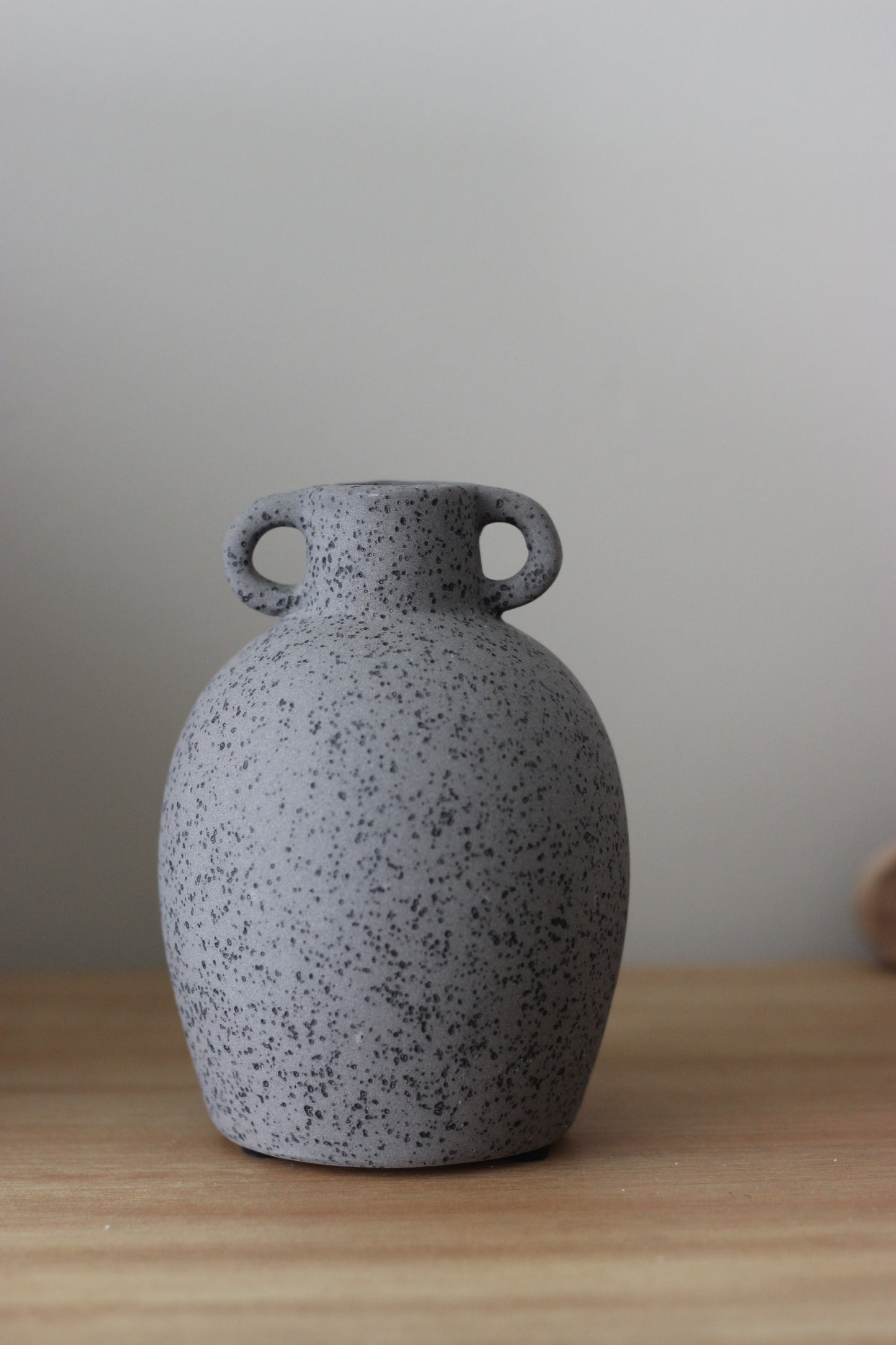 Atelier Collection | Stoneware Vase